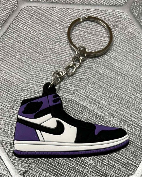 AIR J1 COURT PURPLE KEYCHAIN
