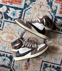 Nik airr Jordan Retro 1 High OG Travis Scott Mocha Semi UA