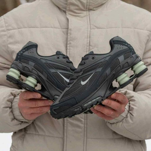 Nikee. Shox Ride 2 Anthracite Jade Horizon