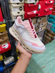 On Cloudnova x Soft Pink2670