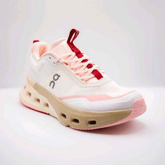 On Cloudnova x Soft Pink2670