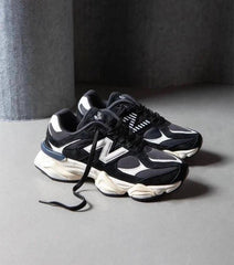 NEWW BALANCE 9060 BLACK WHITE