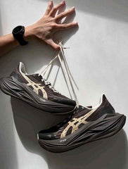 Asiccss X Blacktoes Superblast 3 Brown