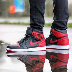 Nikkee Jordan Retro 1 High BANNED BRED SEMI UA