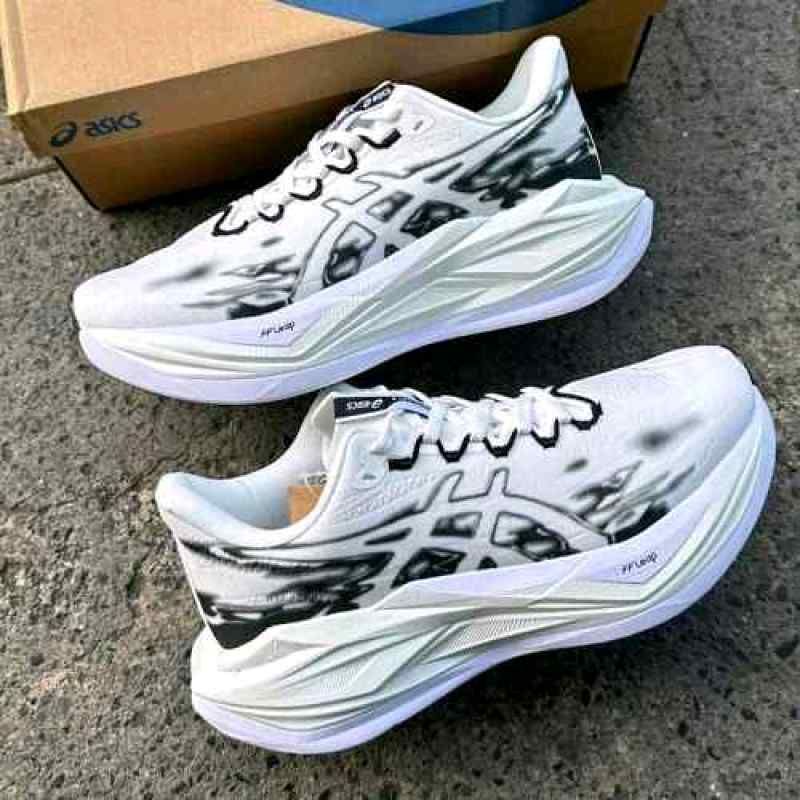 Asiccss Superblast 3 White