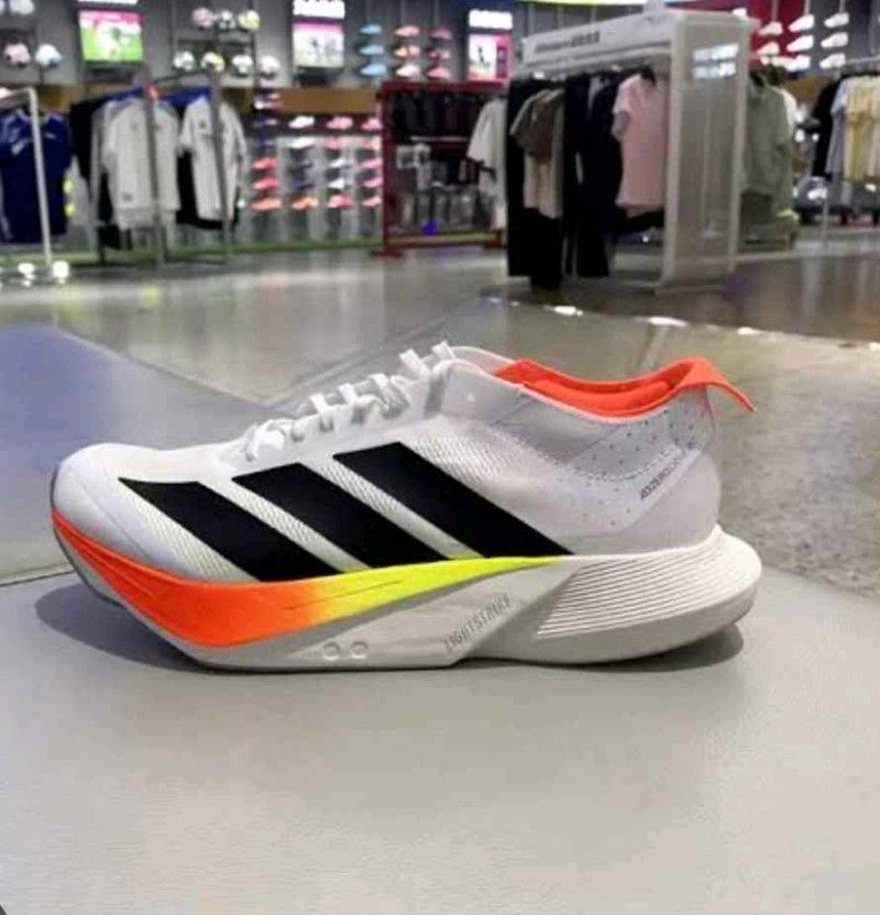 Adiddass adizero drive RC cloud white solar red