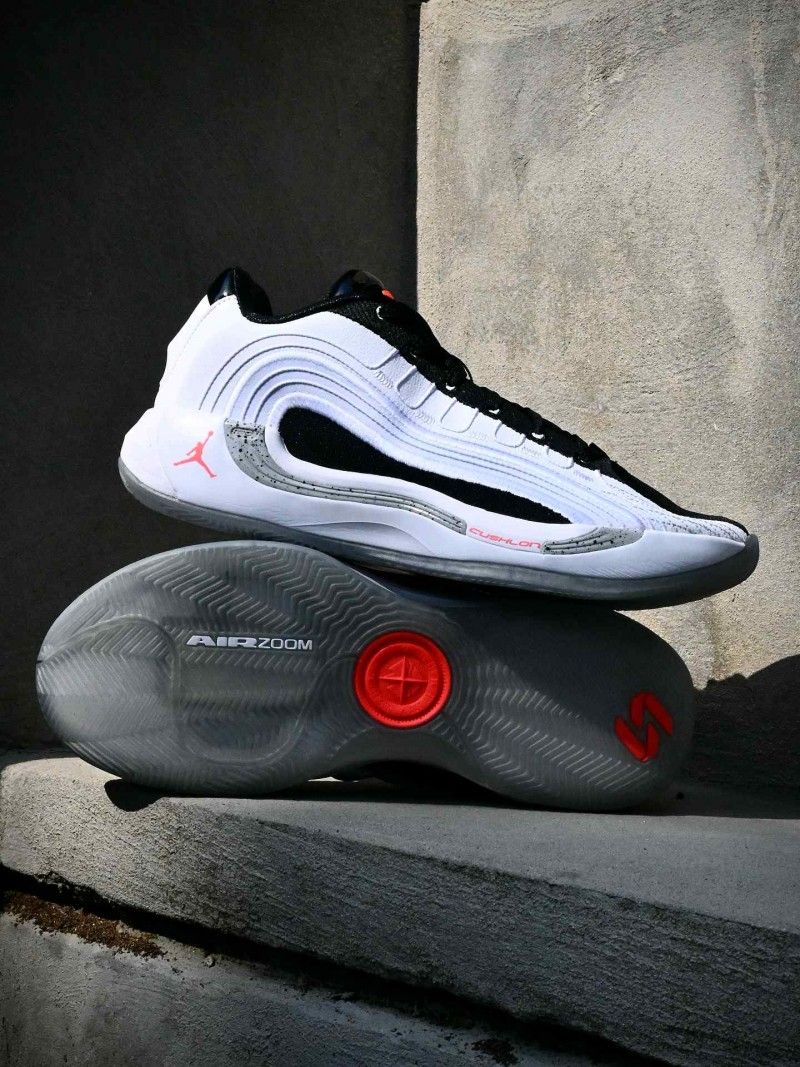 Nikkee Jordan Luka 4 White Cement 1314