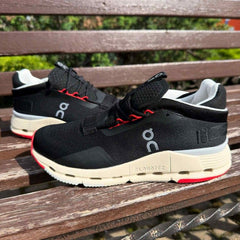 On Running CloudNova Black Red 1305
