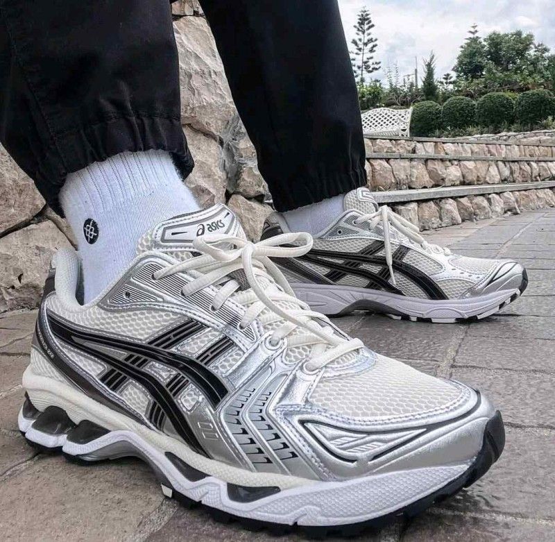 Asiccss Gel-Kayano 14 Cream Black Metallic Plum 1063