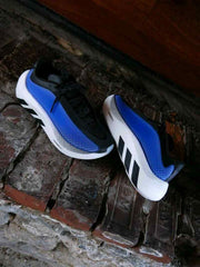Adiddass Originals Hyperboost Euphoria 689