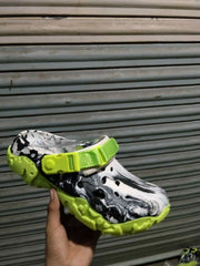 Croccss All Terrain Altas Clogs blackwhite and neon