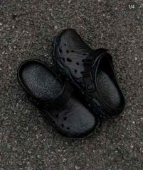 Croccss All Terrain Altas Clogs