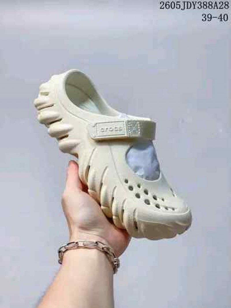 CROCCS ECHO MARY JANE CLOG SUMMIT WHITE