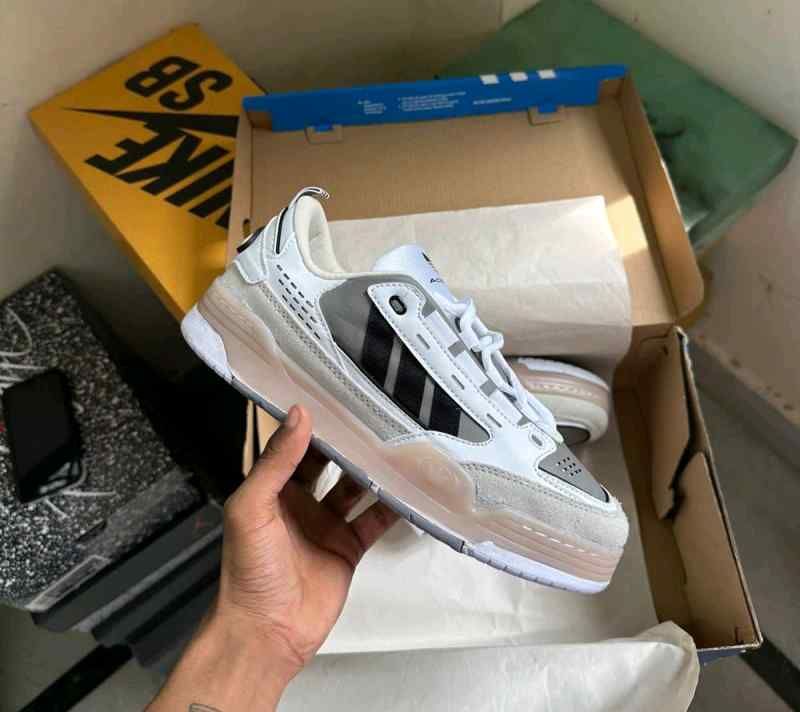 sale Adiddass Originals Adi2000 Chalk White
