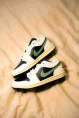 Nikke Air Jordan Retro 1 Low Jade Smoke