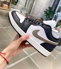 Nikke Air Jordan Retro 1 Low Shadow Brown