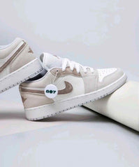 Nikke air jordan 1 low se legend light brown