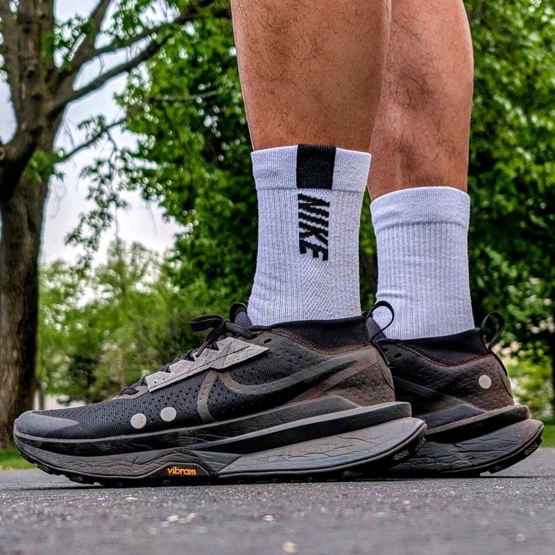 Nikkee Zoom x Zegama Trail 2 Black Anthracite 2633