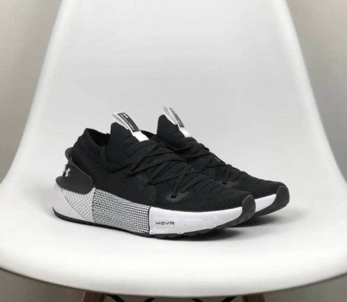 Under Armor hovr phantom 3 Black White