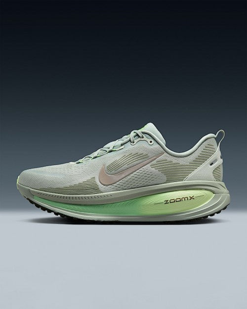 Nike_Zoom_Vomero_18_Silver_College_Grey