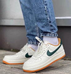 . Nik e airforce 1 hamava og colour way