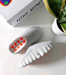 _NIKE_MIND_001_SLIDE_LIGHT_SMOKE_GREY