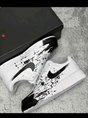 Nikee Airforce 1 Black paint custom