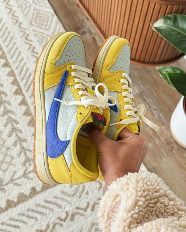 Air Jordan 1 low x Travis Scott Canary Semi Ua