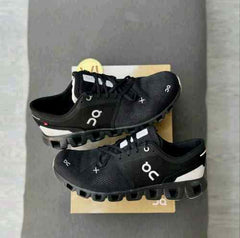On Cloud X 3 Trainer All Black