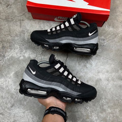 Nike_Airmax_95_Black_Smoke_Grey