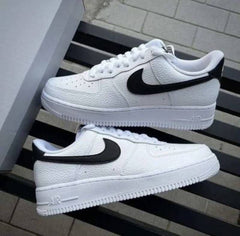 Nik  Airforce 1 Low Black Swoosh