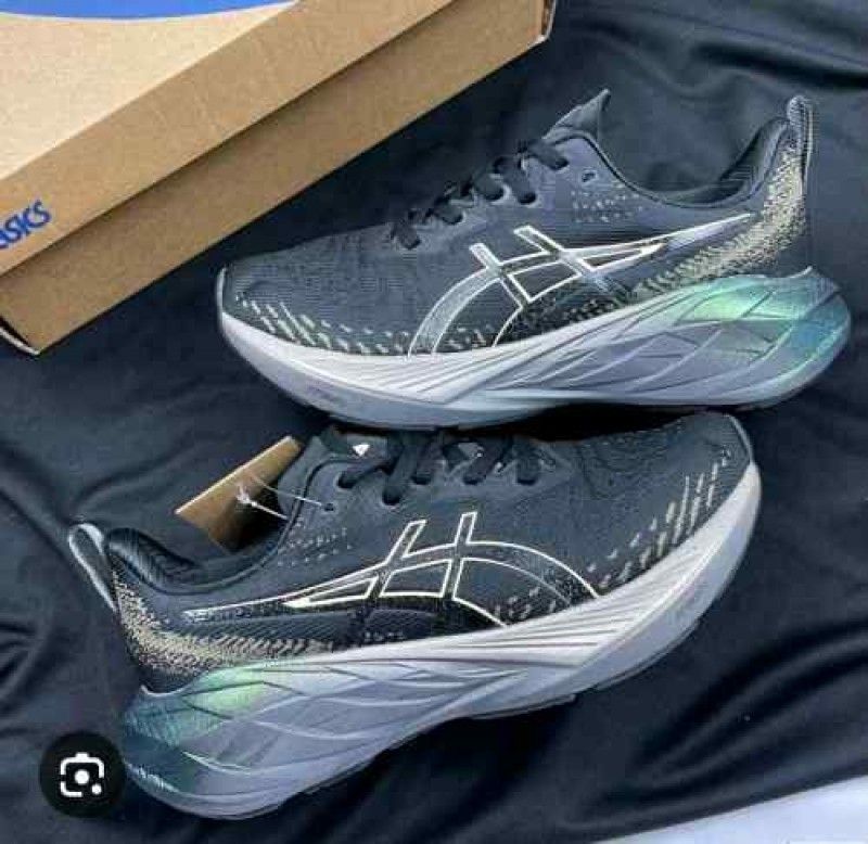 Asiccss NOVABLAST 4 PLATINUM BLACK
