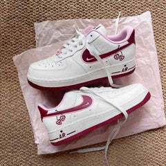 Nikee Airforce 1 Low Valentines Day for her