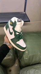Nikee Air Jordan 1 Retro High OG Pro Green 575