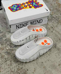 Nikee Mind 001 Mules In The Grey Fix 1182
