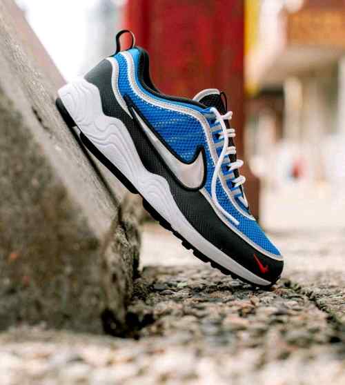 Nikee air zoom spiridon sp signal blue