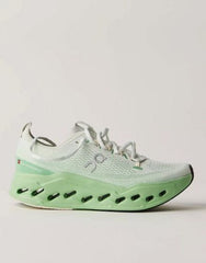 On Cloud Surfer Max White Green
