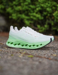 On Cloud Surfer Max White Green