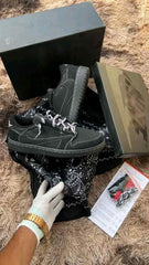 Nikkee A_ir jordan 1 low Travis scott phantom Semi UA