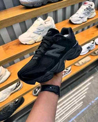 New balancee 9060 Black Cat