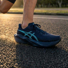 Asicss NovaBlast 6 Midnight Energy Aqua 1237