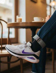 Nikee Air Zoom Structure two tone 610