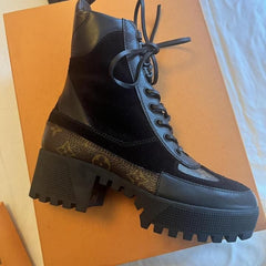 LOUIIS VUITTTON PREMIUM HIGH ANKLE BOOTS HEEL