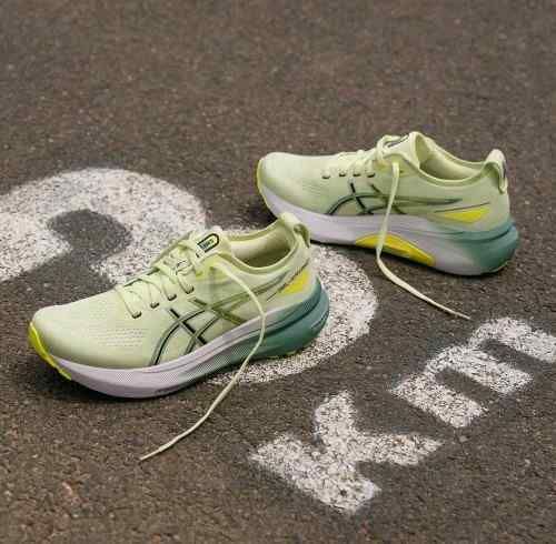 Asicss GEL-KAYANO 31 COOL MATCHA 626