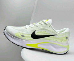 Nikkee Journey Run White Barely Volt
