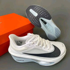 nikee Air Zoom Fly 6 Gridiron