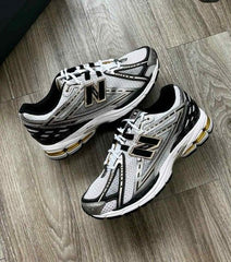 New Balancee 1906R Metallic Gold