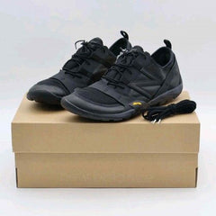 New Balancee MT10 OISSEY MIYAKE Black 1080