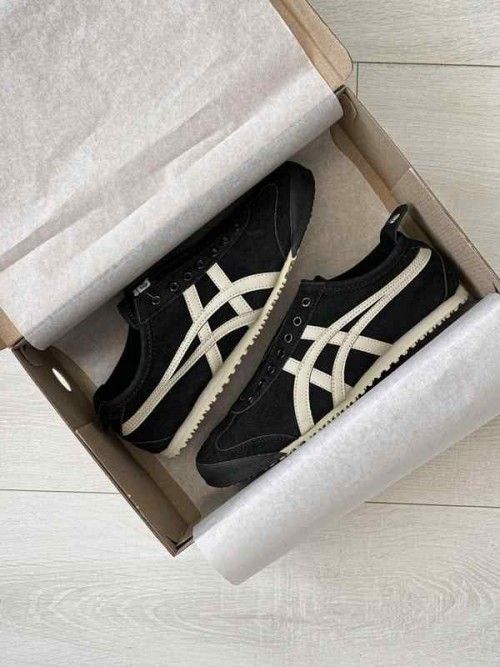 onitsukaa tiger mexico 66 slip on black putty
