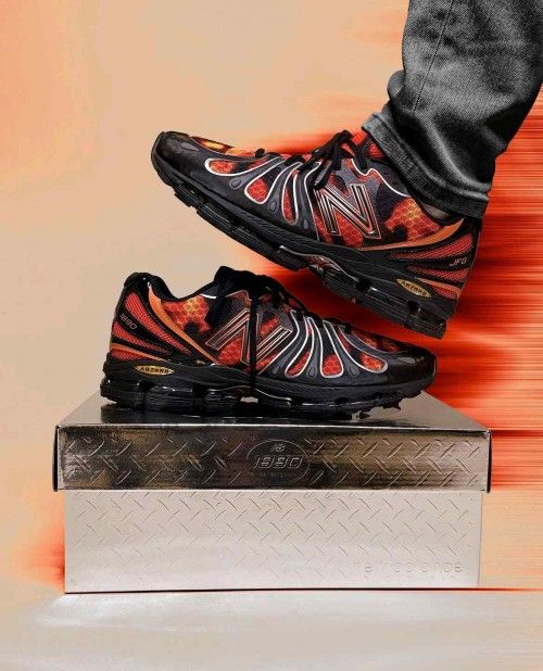 Joe Freshgoods x New Balancee 1890 Finger Waves